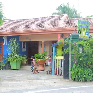  Privatunterkunft Familyhouse Sri Lanka